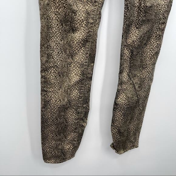 Rock & Republic metallic snake skin jeans s 8 - Picture 3 of 8